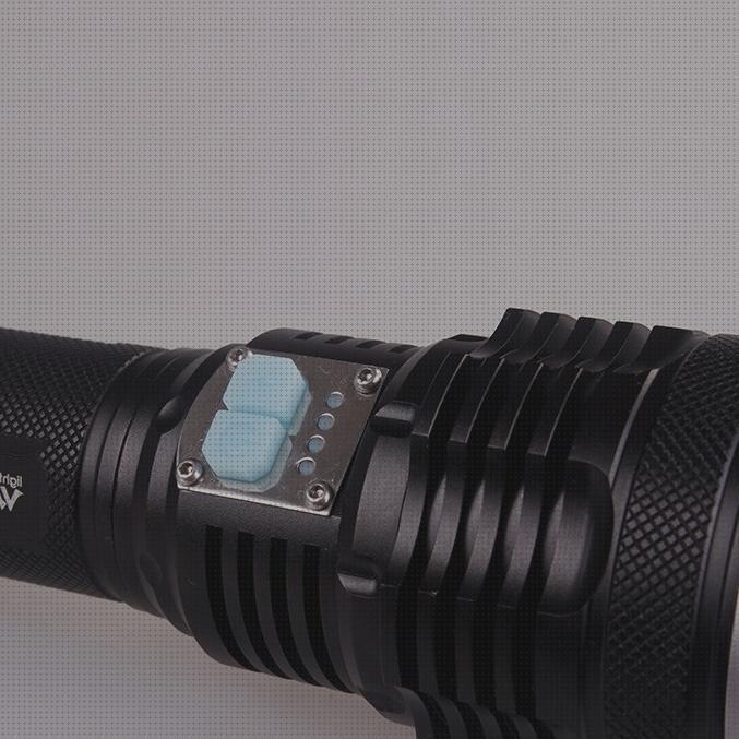 Review de linterna 1000 metros