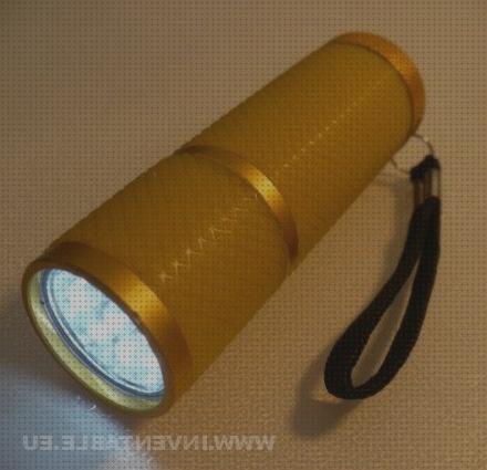 Review de linterna de led de una sola pila